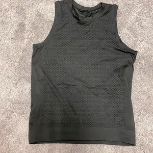 Lululemon black tank top